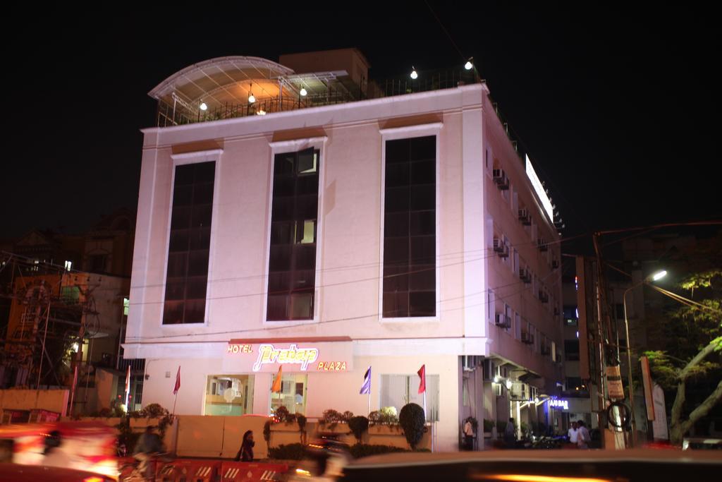 Hotel Sooriya Residency Madrás Exterior foto